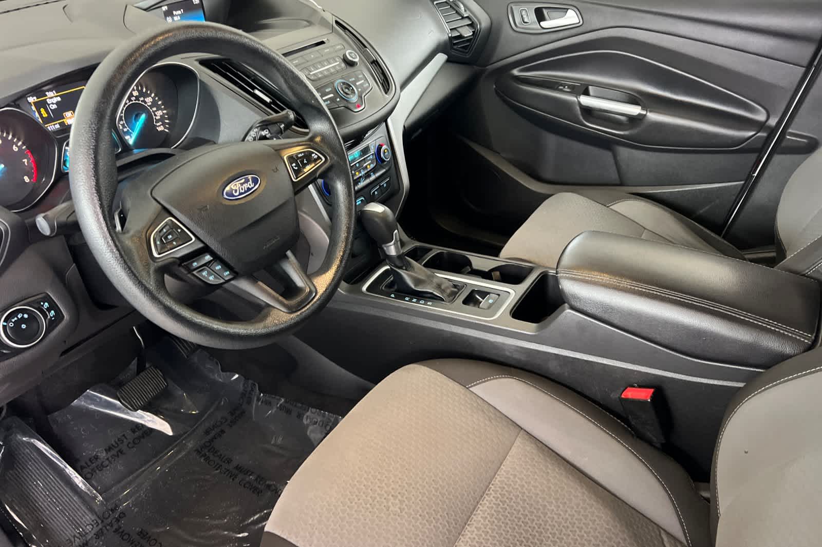Thumbnail: 2017 Ford Escape - 10