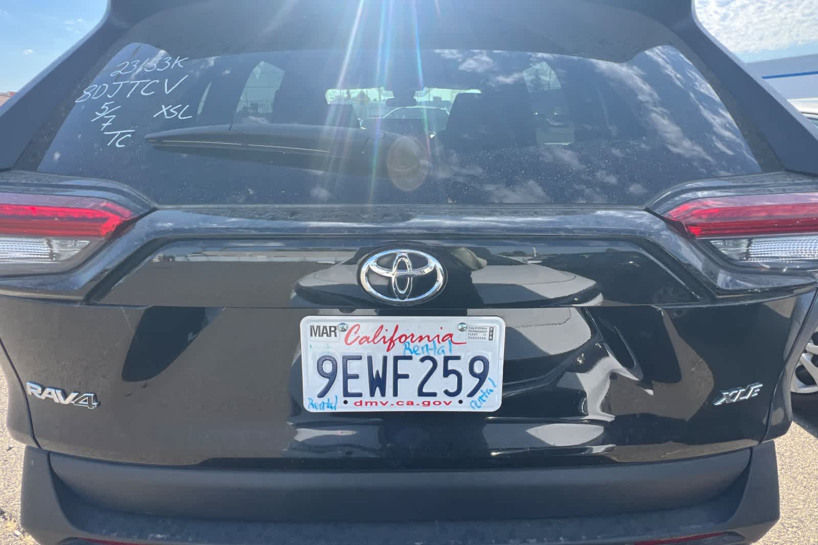 Thumbnail: 2023 Toyota RAV4 - 15