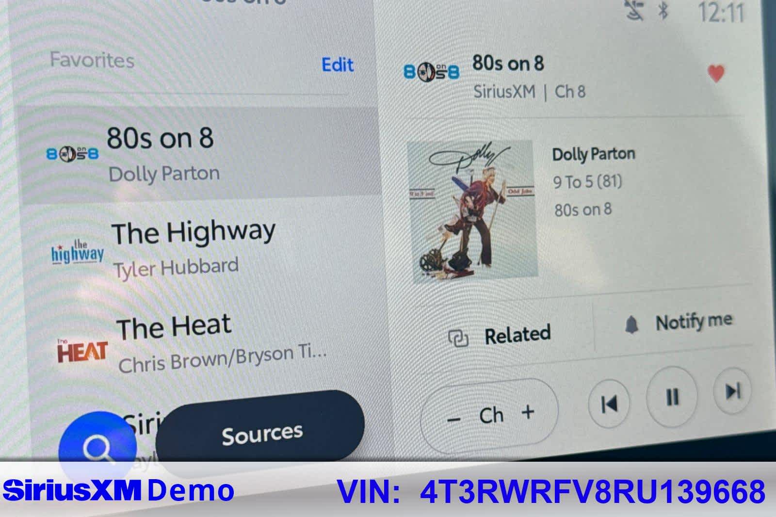 Thumbnail: 2024 Toyota RAV4 - 33