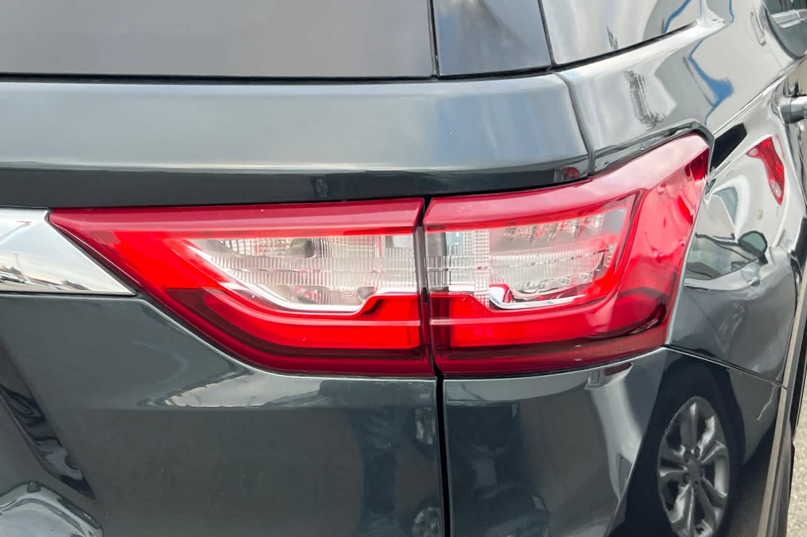 Thumbnail: 2021 Chevrolet Traverse - 17