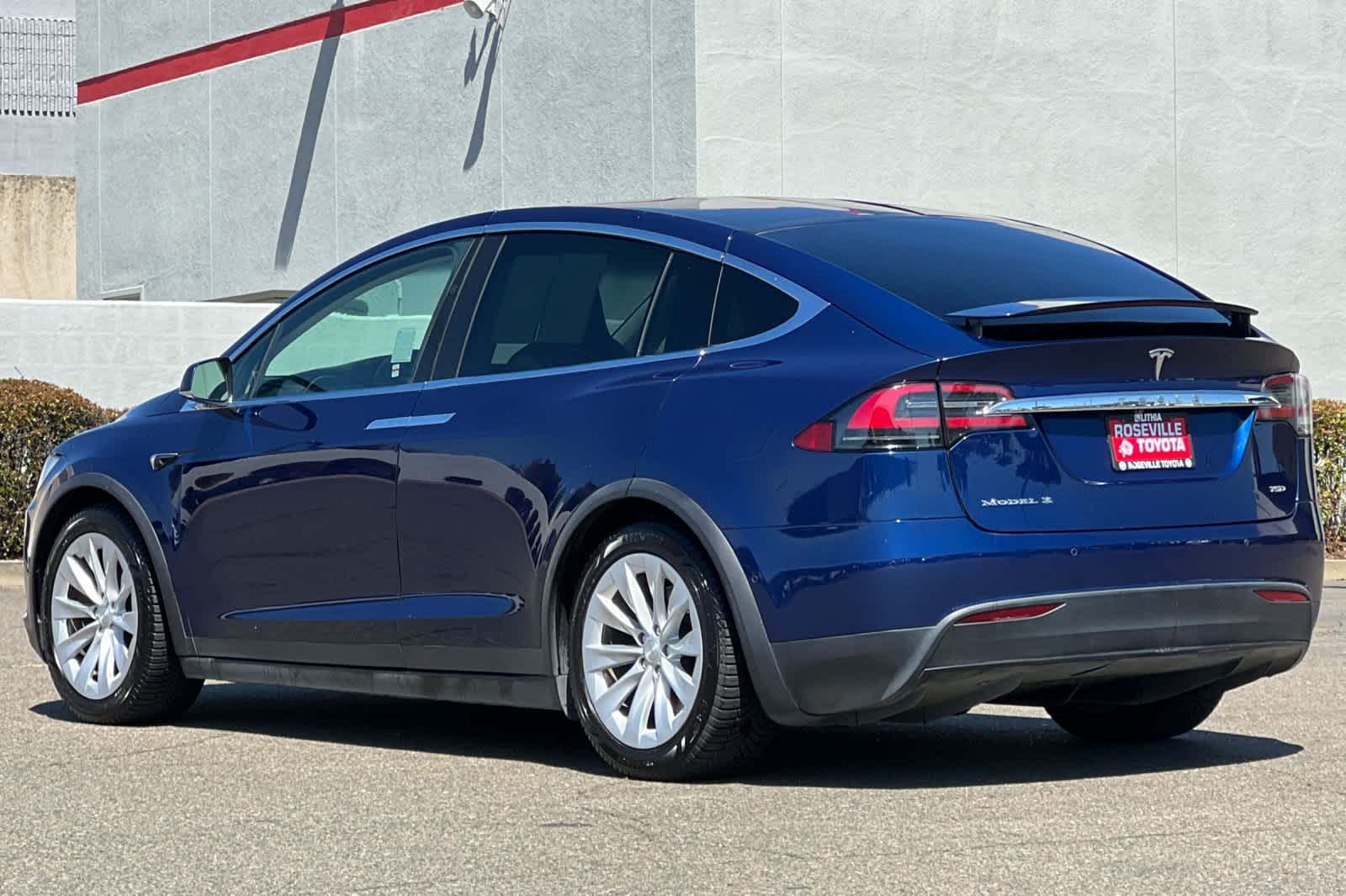 Thumbnail: 2017 Tesla Model X - 7