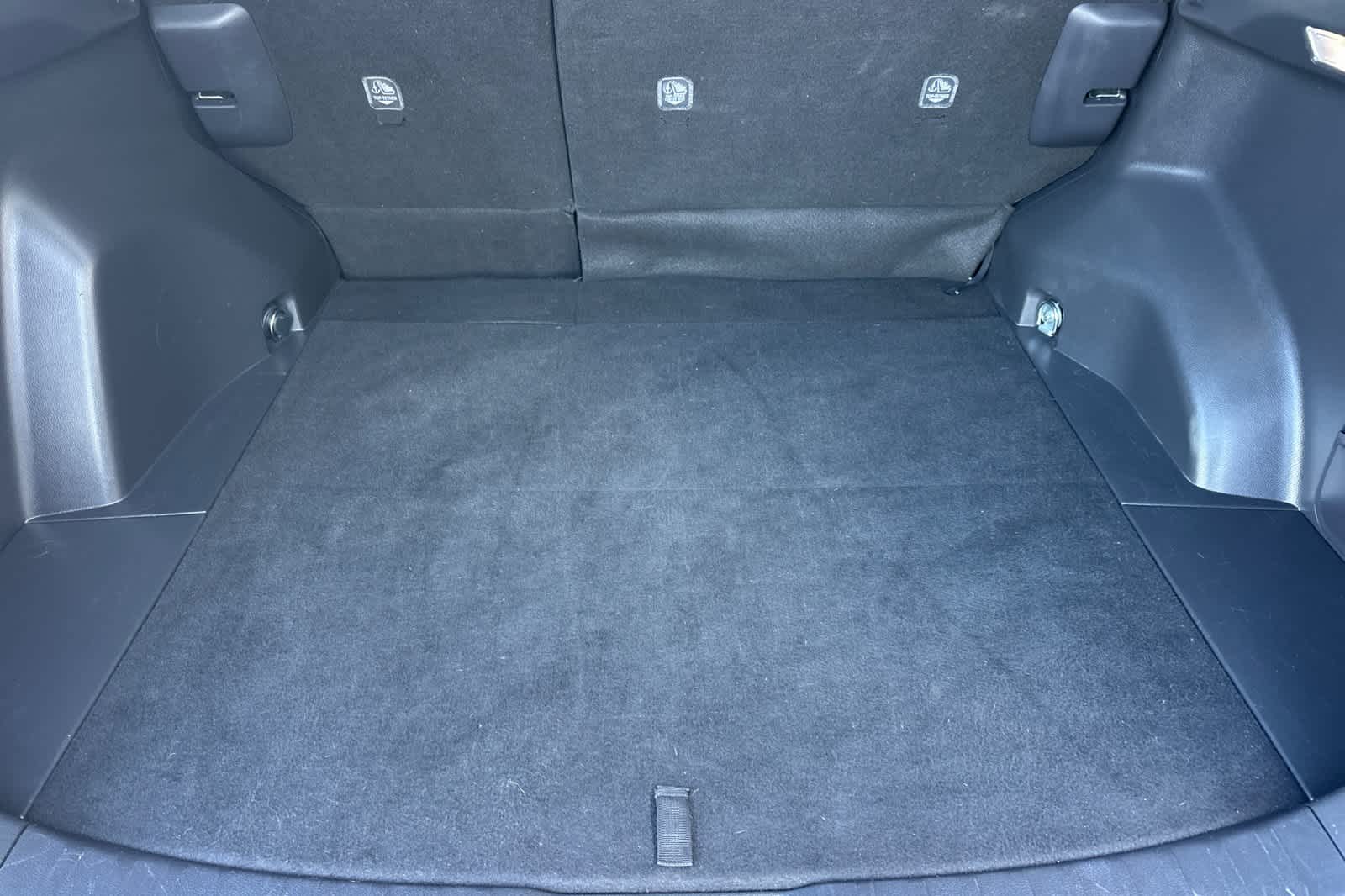 Thumbnail: 2024 Toyota RAV4 - 16