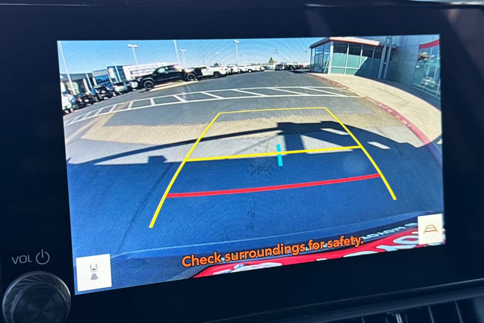 Thumbnail: 2025 Toyota RAV4 - 21