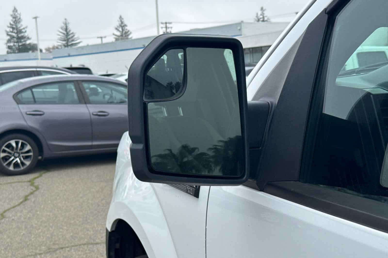 Thumbnail: 2017 Ford F-150 - 20