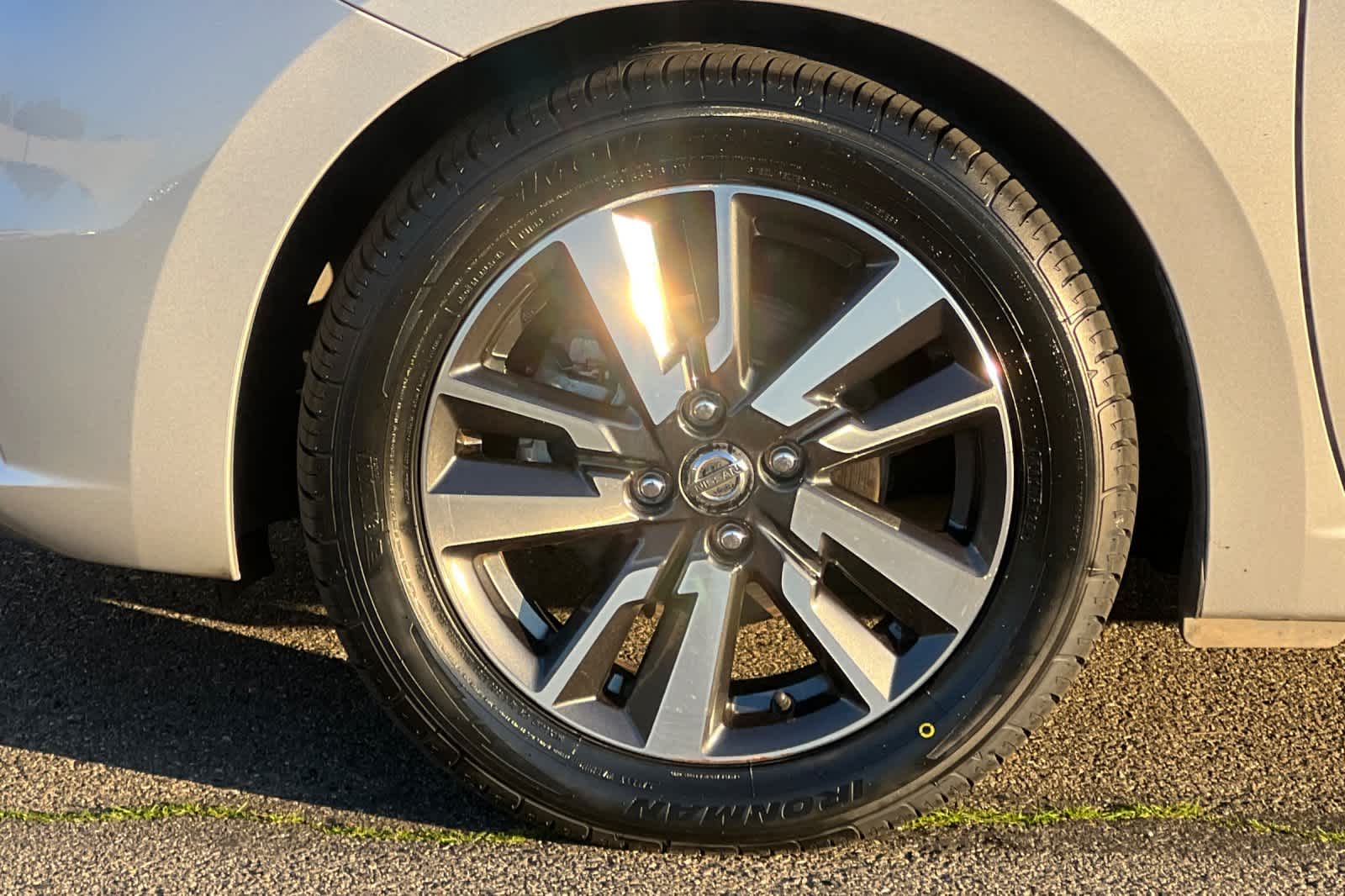 Thumbnail: 2021 Nissan Versa - 27