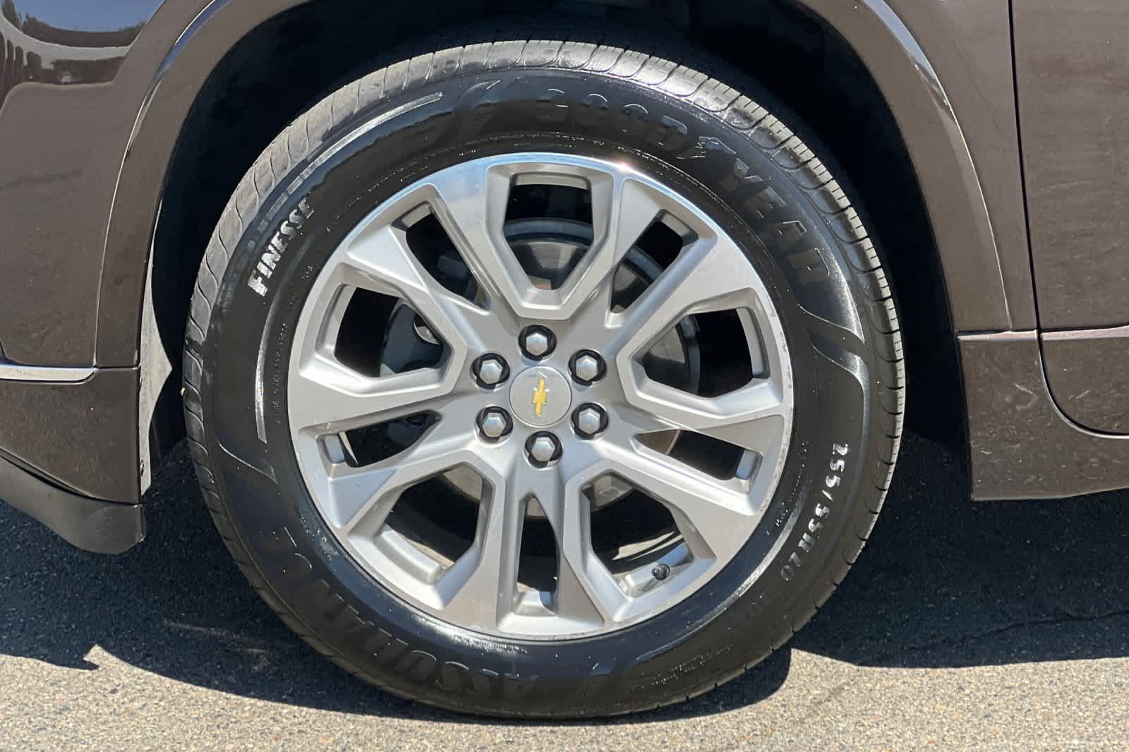 Thumbnail: 2018 Chevrolet Traverse - 33