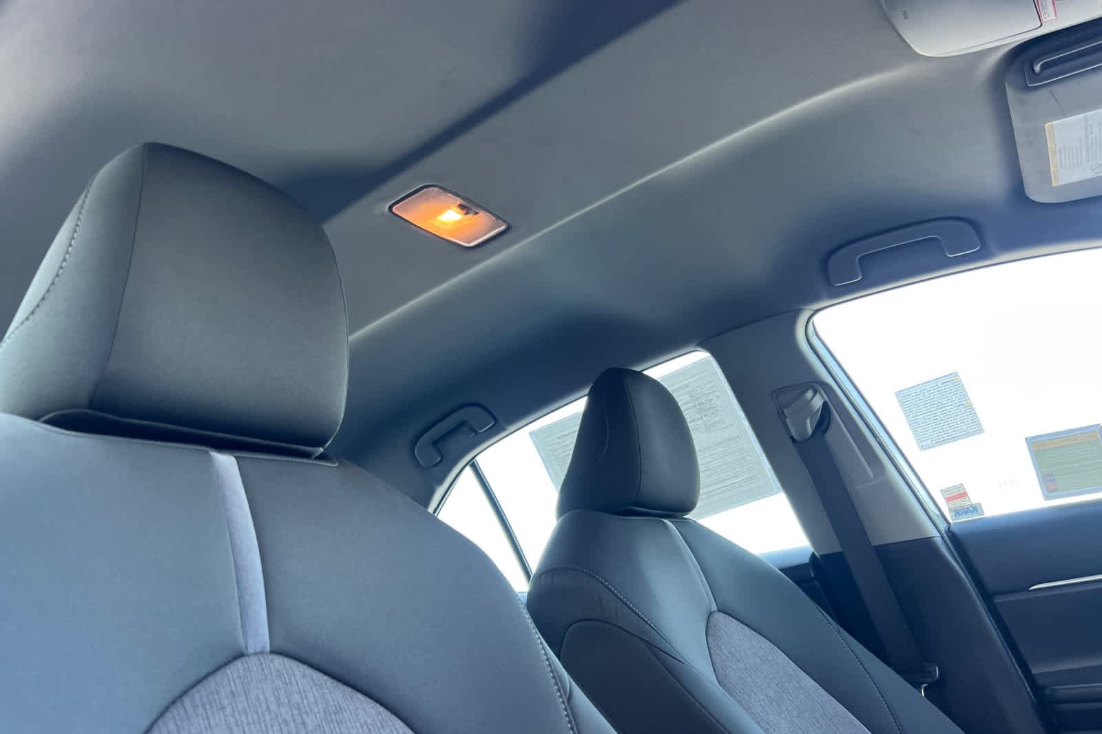 Thumbnail: 2023 Toyota Camry - 16