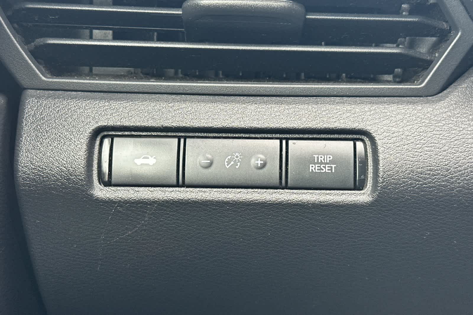 Thumbnail: 2019 Nissan Altima - 29