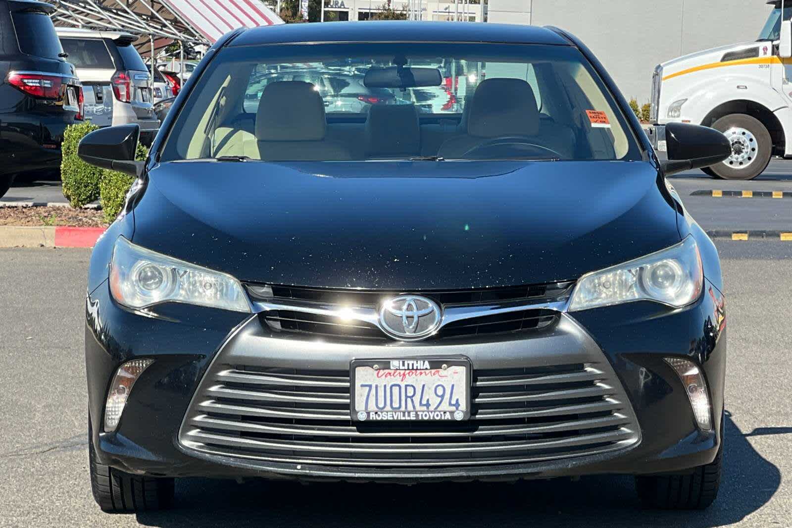 Thumbnail: 2017 Toyota Camry - 10