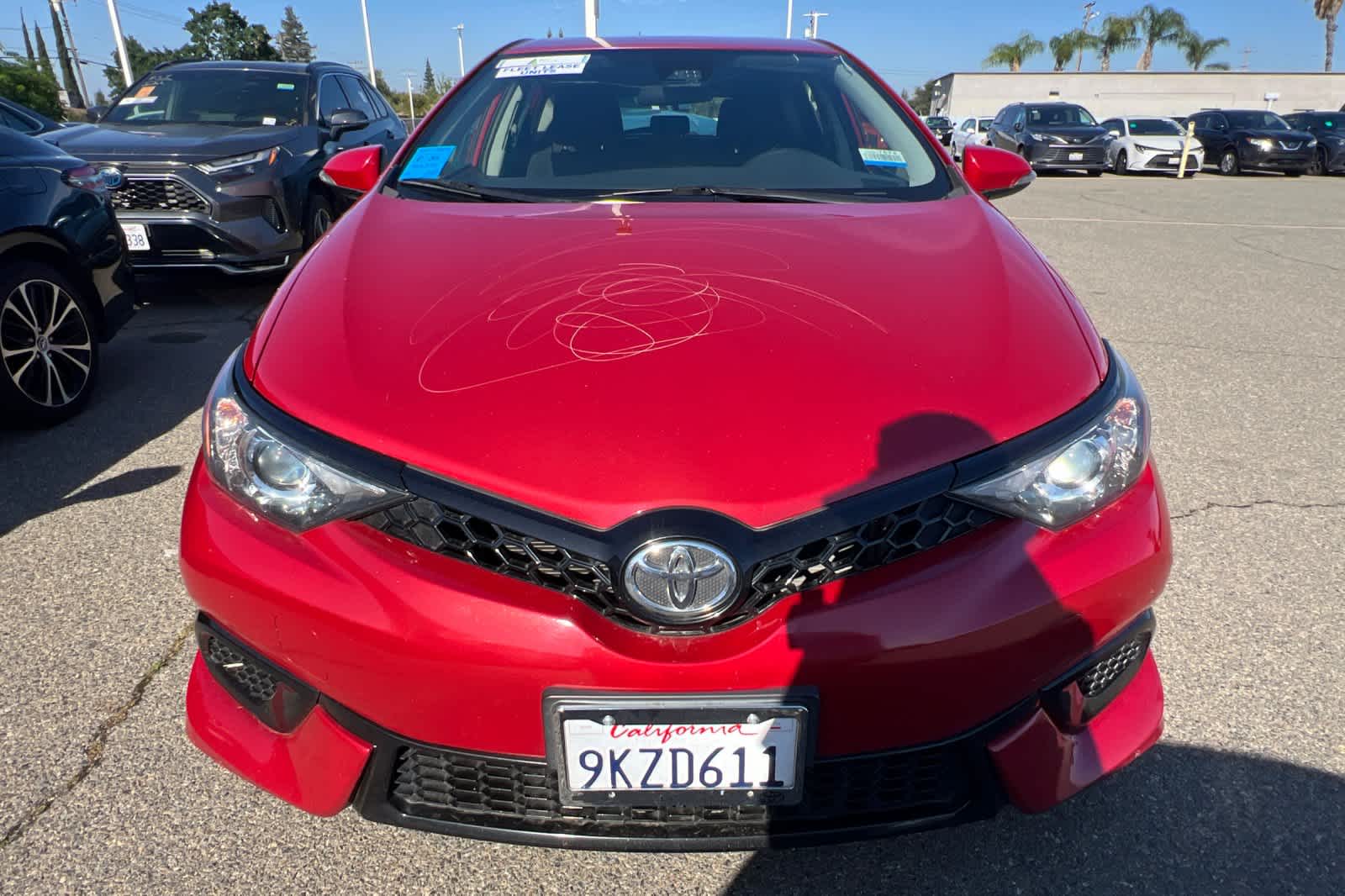 Thumbnail: 2018 Toyota Corolla iM - 2