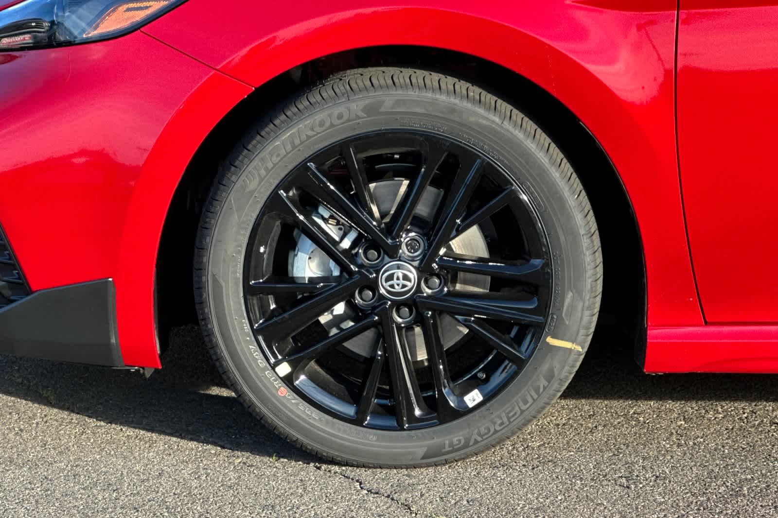 Thumbnail: 2026 Toyota Camry - 31