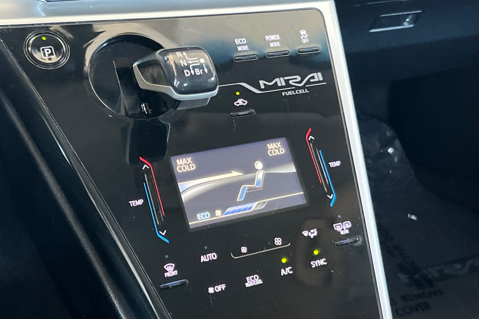 Thumbnail: 2017 Toyota Mirai - 22
