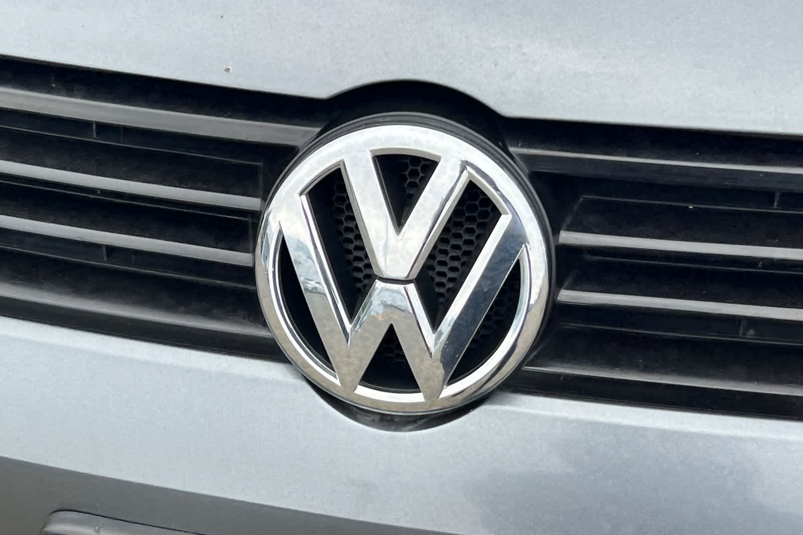 Thumbnail: 2014 Volkswagen Jetta - 10