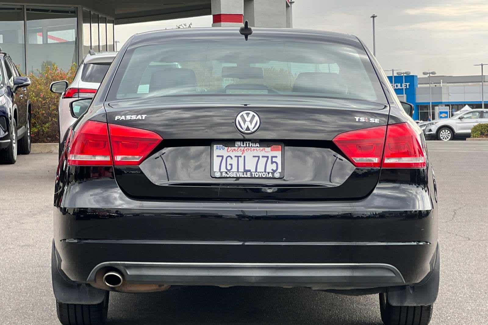 Thumbnail: 2014 Volkswagen Passat - 8