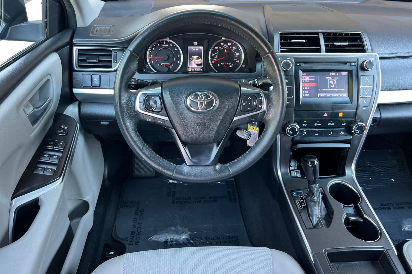 Thumbnail: 2017 Toyota Camry - 14