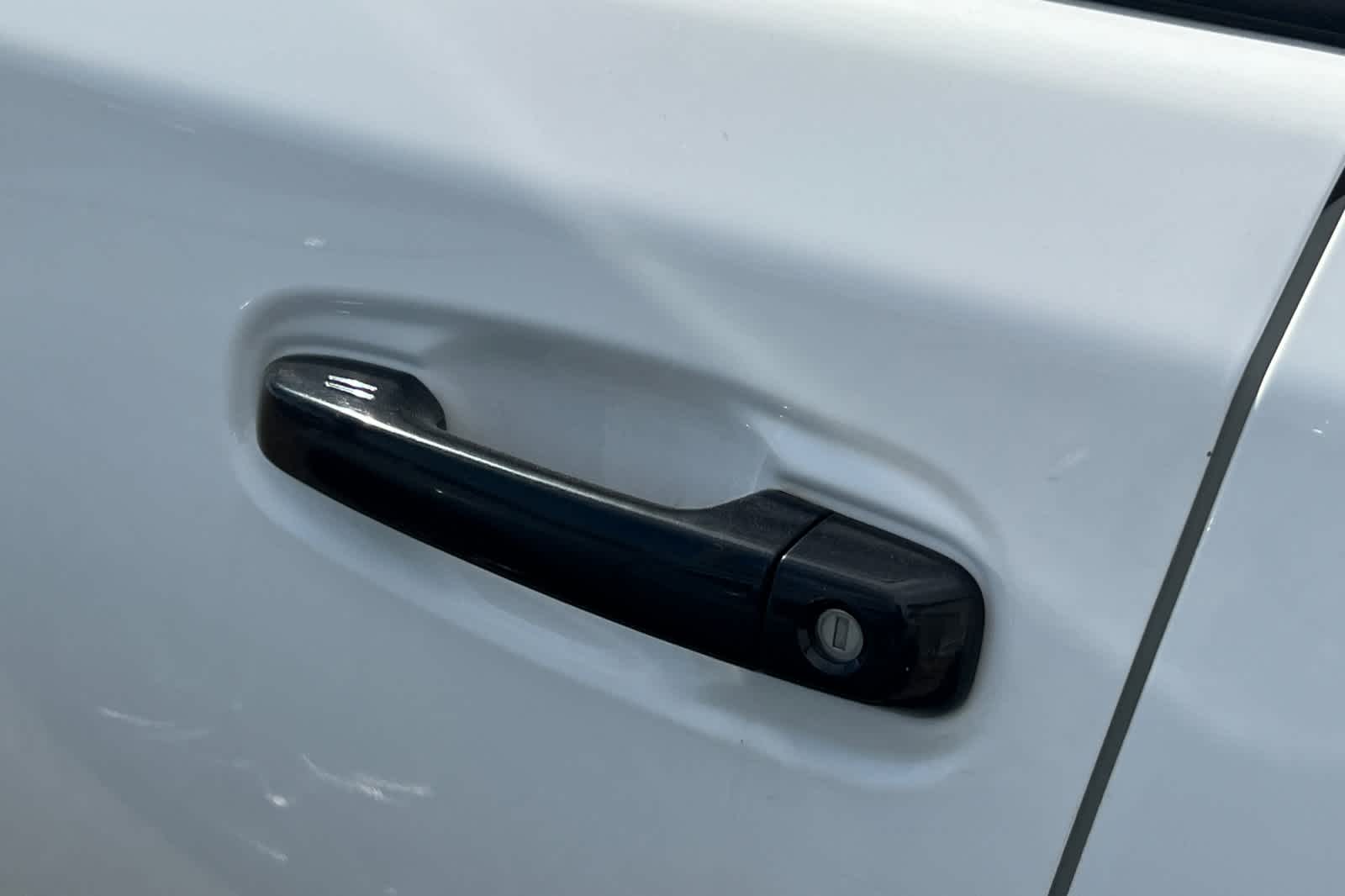 Thumbnail: 2021 Toyota 4Runner - 7