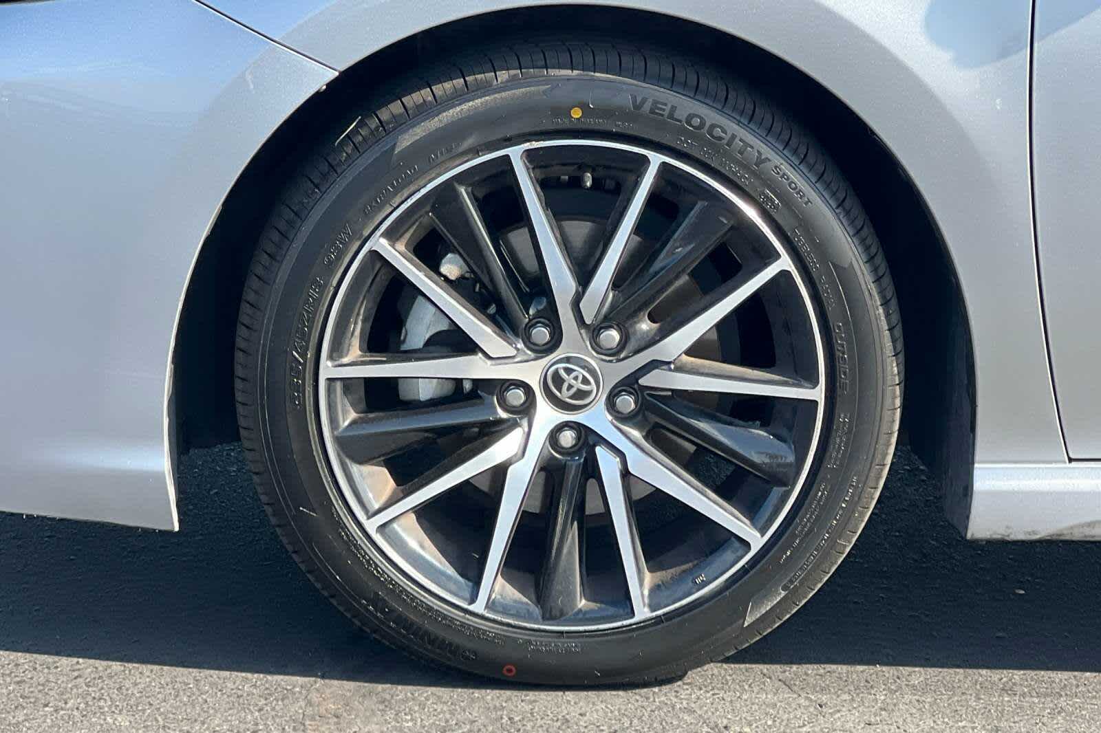 Thumbnail: 2022 Toyota Camry - 27