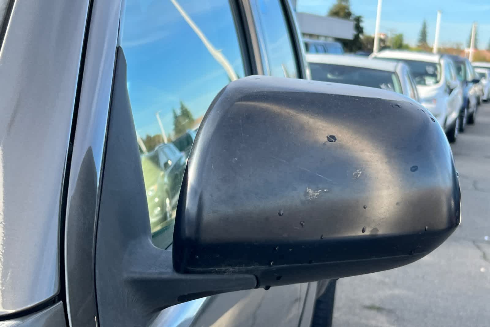 Thumbnail: 2013 Toyota Tacoma - 21