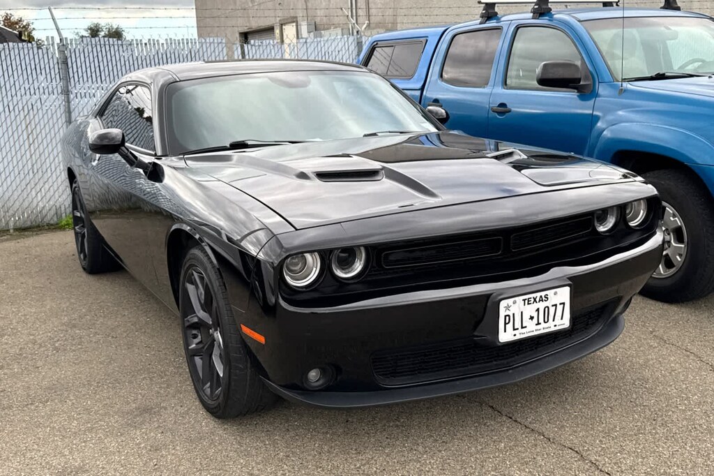 Used 2021 Dodge Challenger SXT Coupe