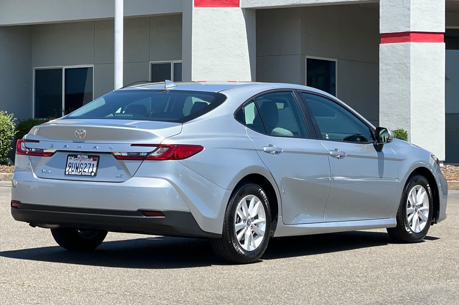 Thumbnail: 2025 Toyota Camry - 2