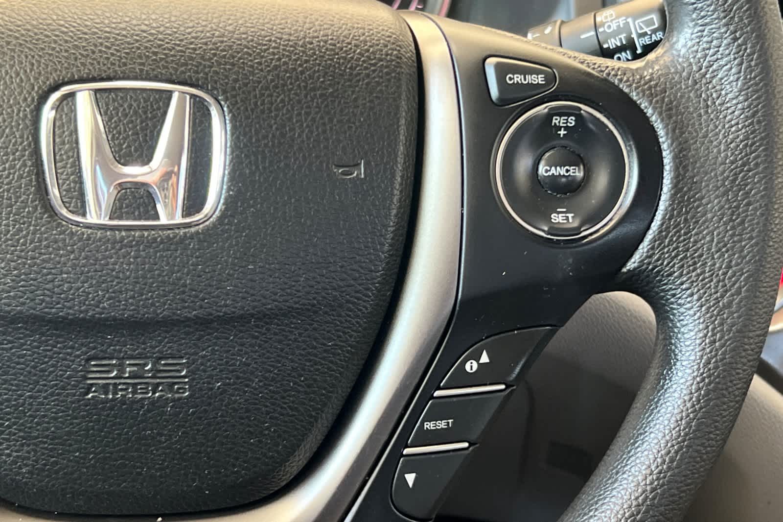Thumbnail: 2016 Honda Pilot - 28