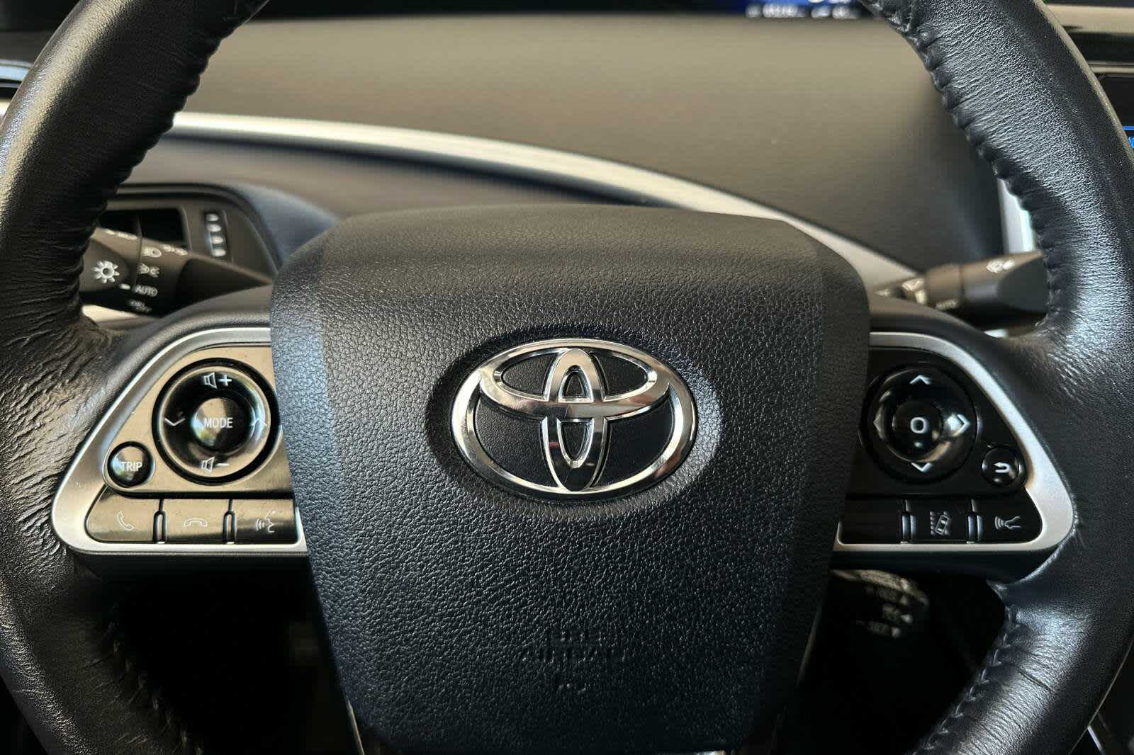 Thumbnail: 2017 Toyota Mirai - 24