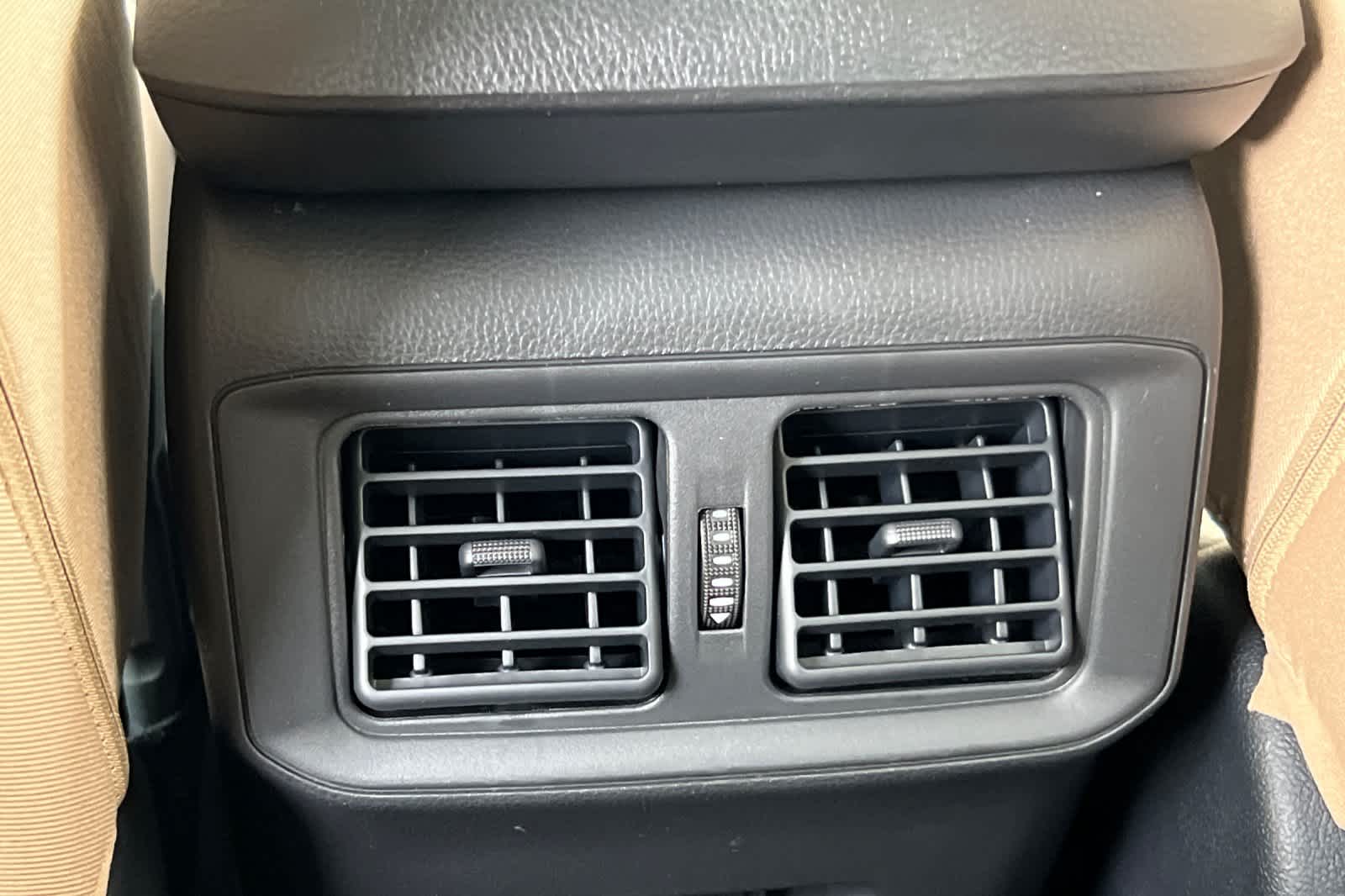 Thumbnail: 2025 Toyota RAV4 - 14