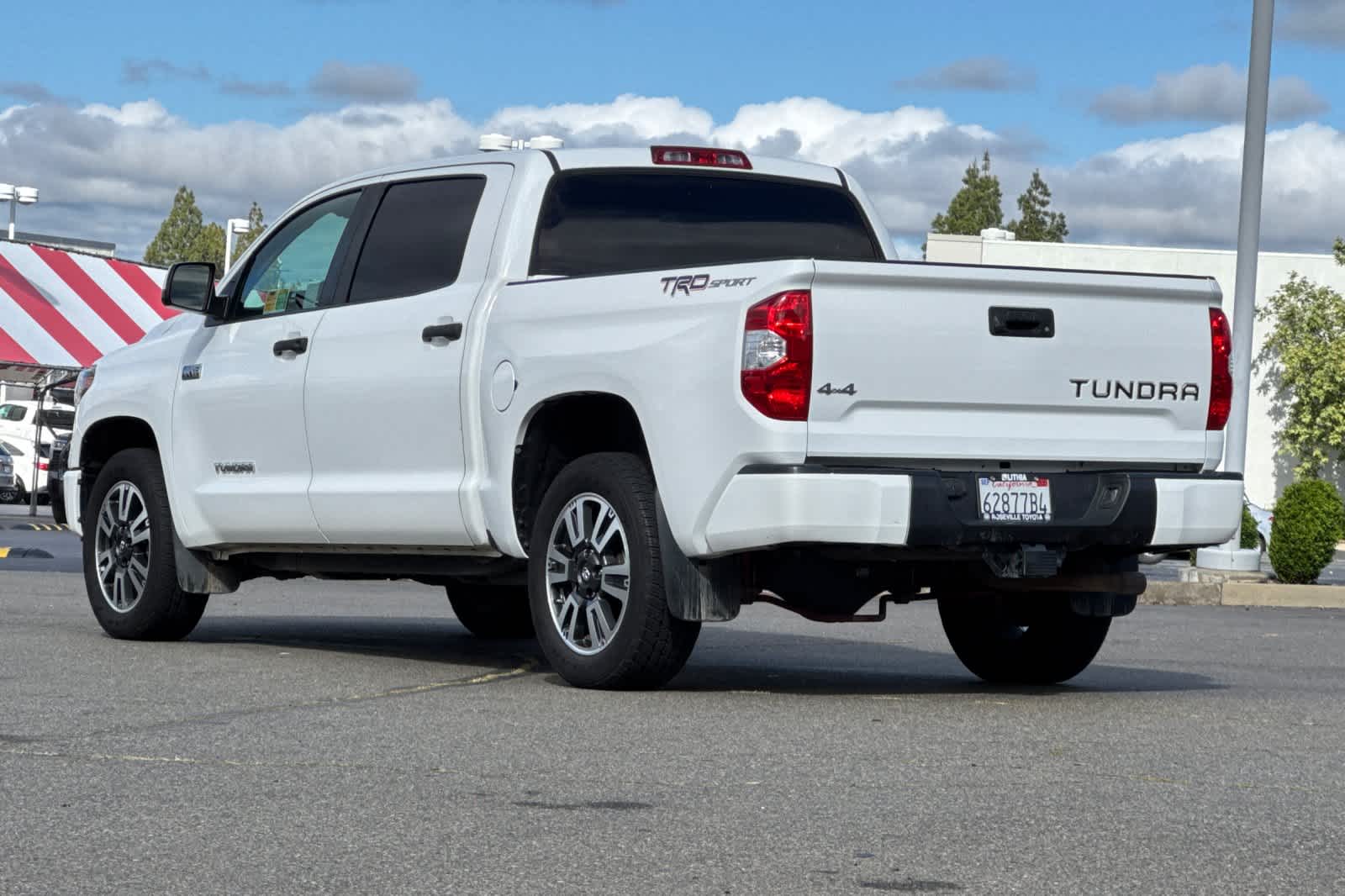 Thumbnail: 2019 Toyota Tundra - 7