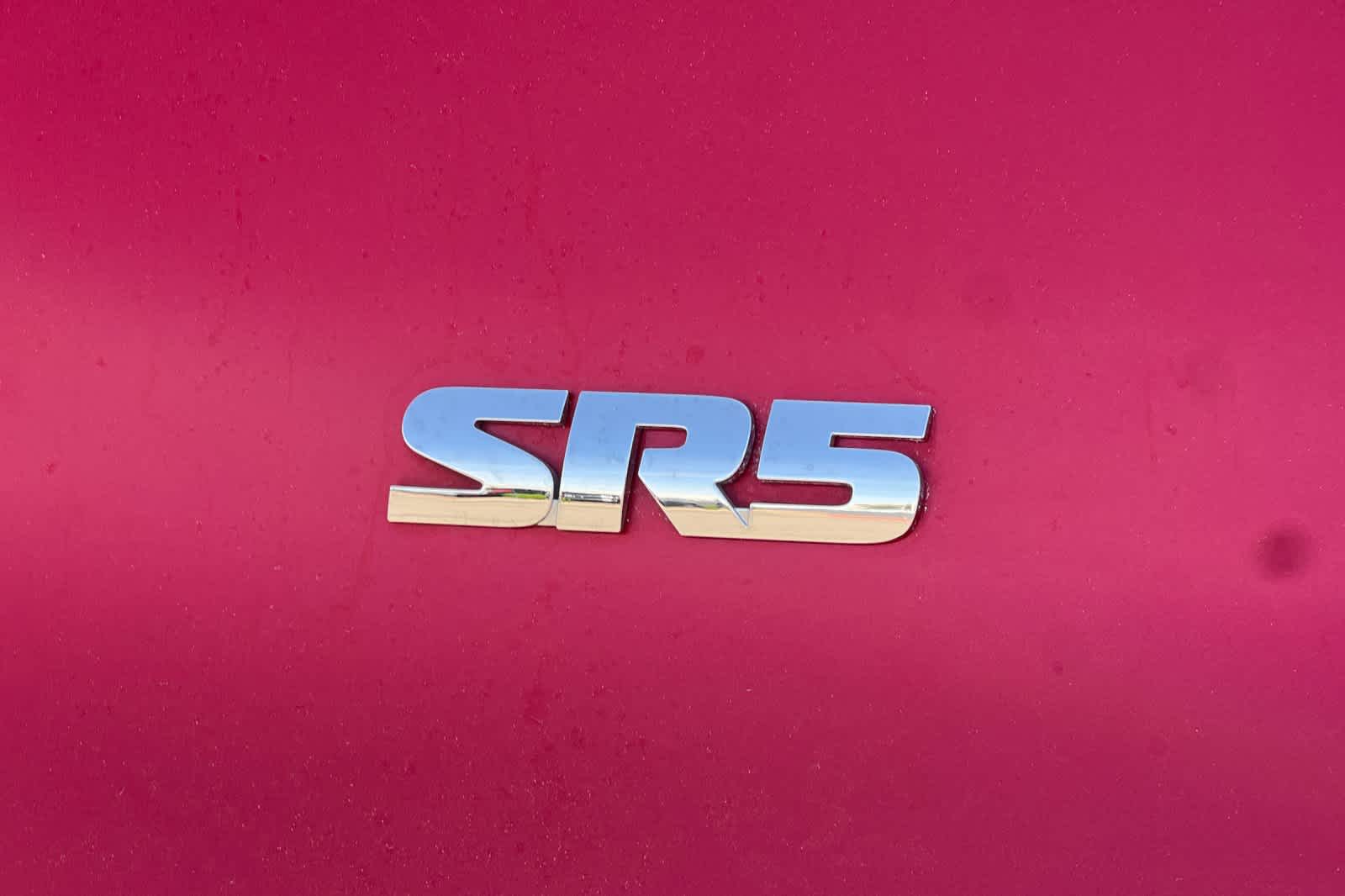 Thumbnail: 2022 Toyota 4Runner - 29