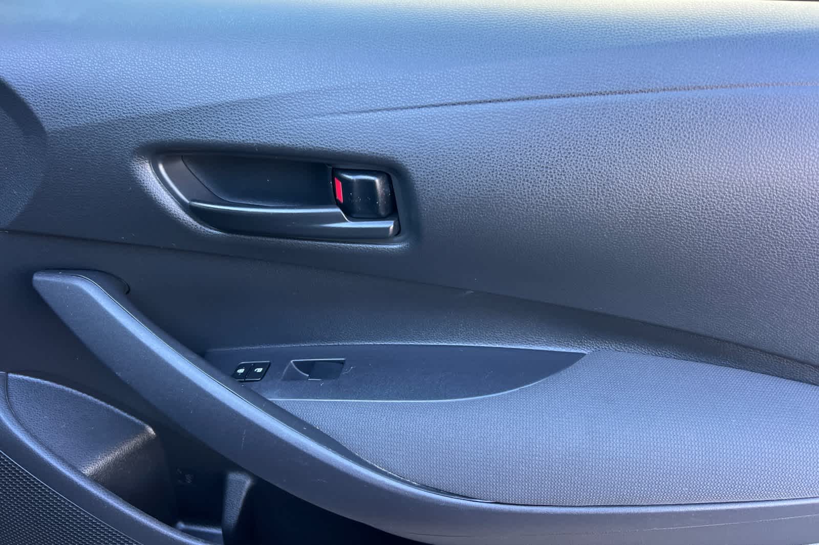 Thumbnail: 2023 Toyota Corolla - 17