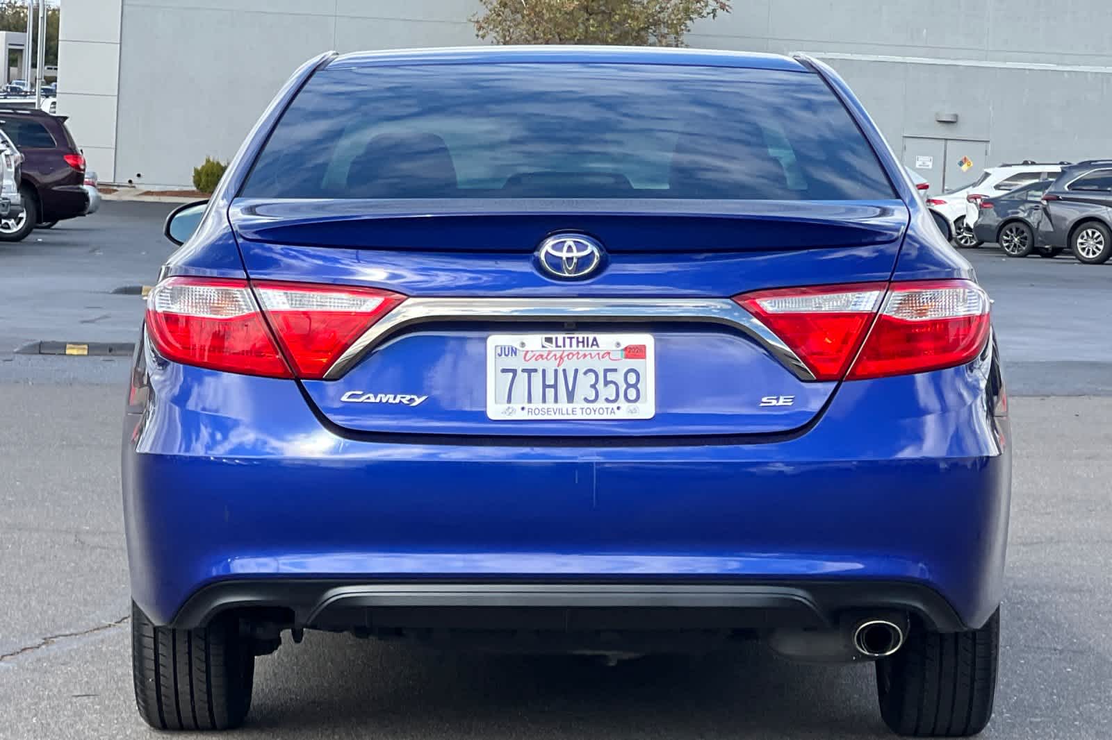 Thumbnail: 2015 Toyota Camry - 8