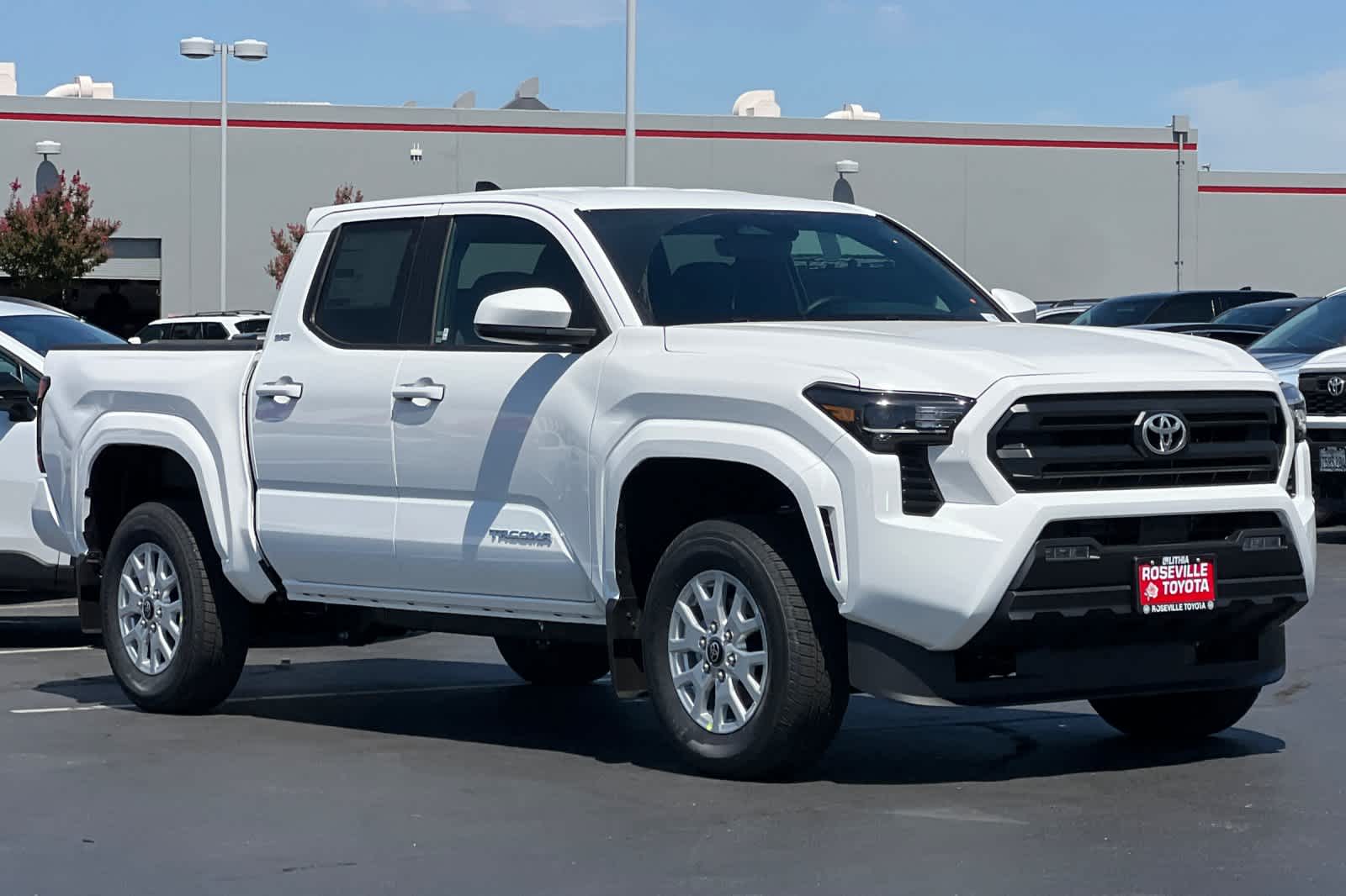 Thumbnail: 2025 Toyota Tacoma - 9