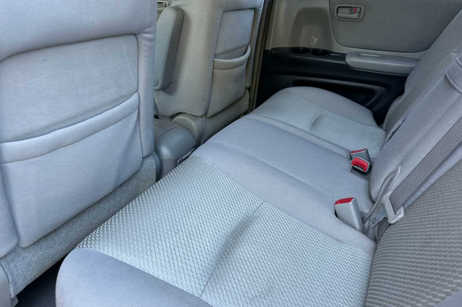 Thumbnail: 2005 Toyota Highlander - 4