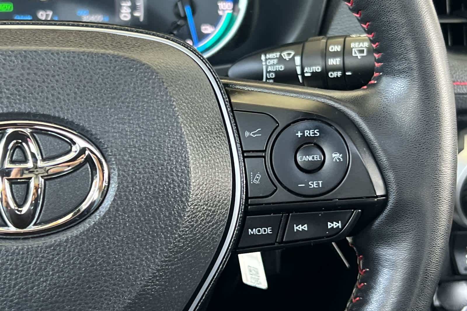 Thumbnail: 2023 Toyota RAV4 - 27
