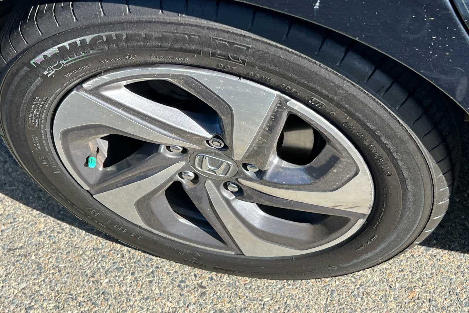 Thumbnail: 2019 Honda Insight - 13