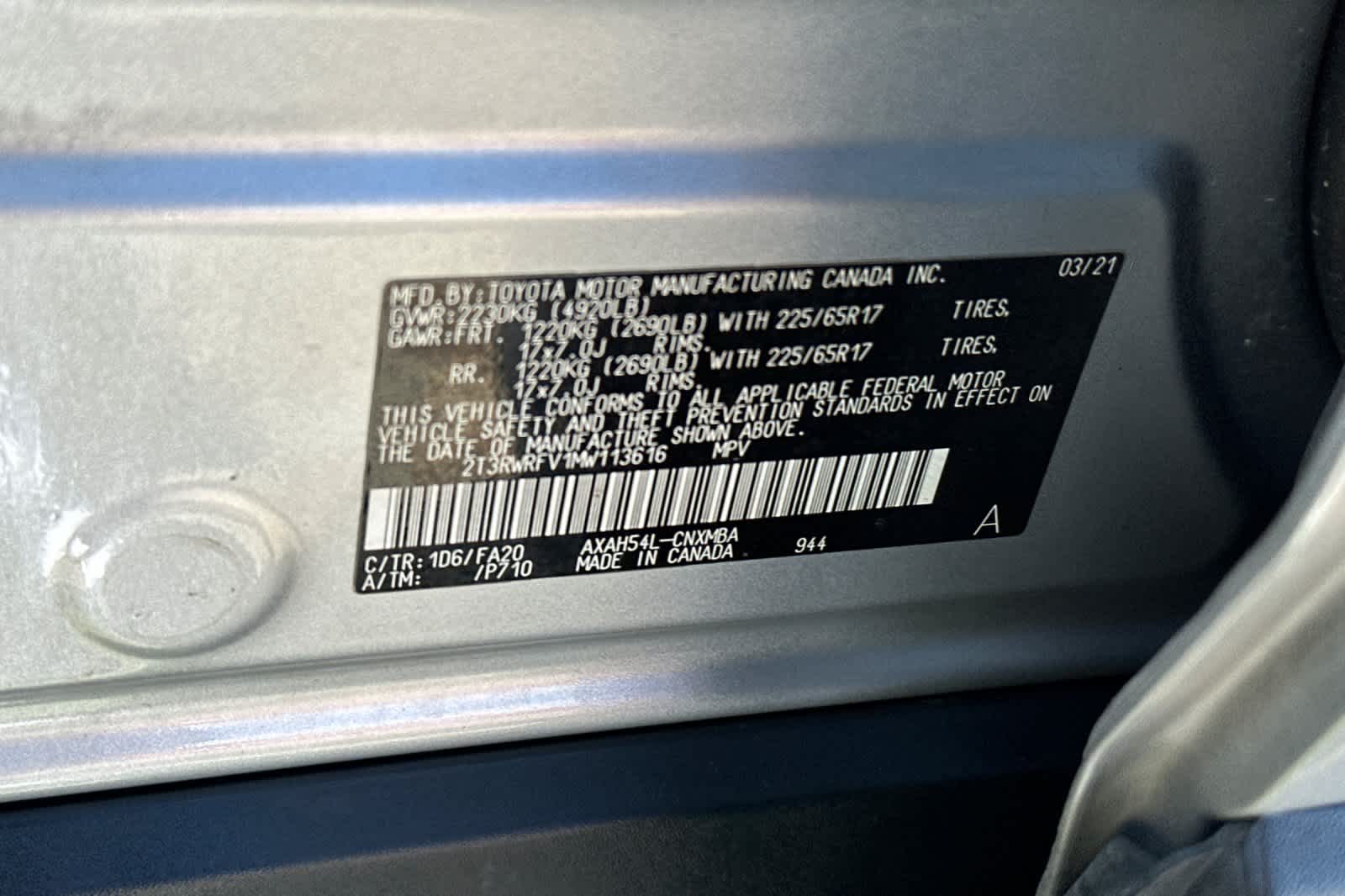 Thumbnail: 2021 Toyota RAV4 - 33
