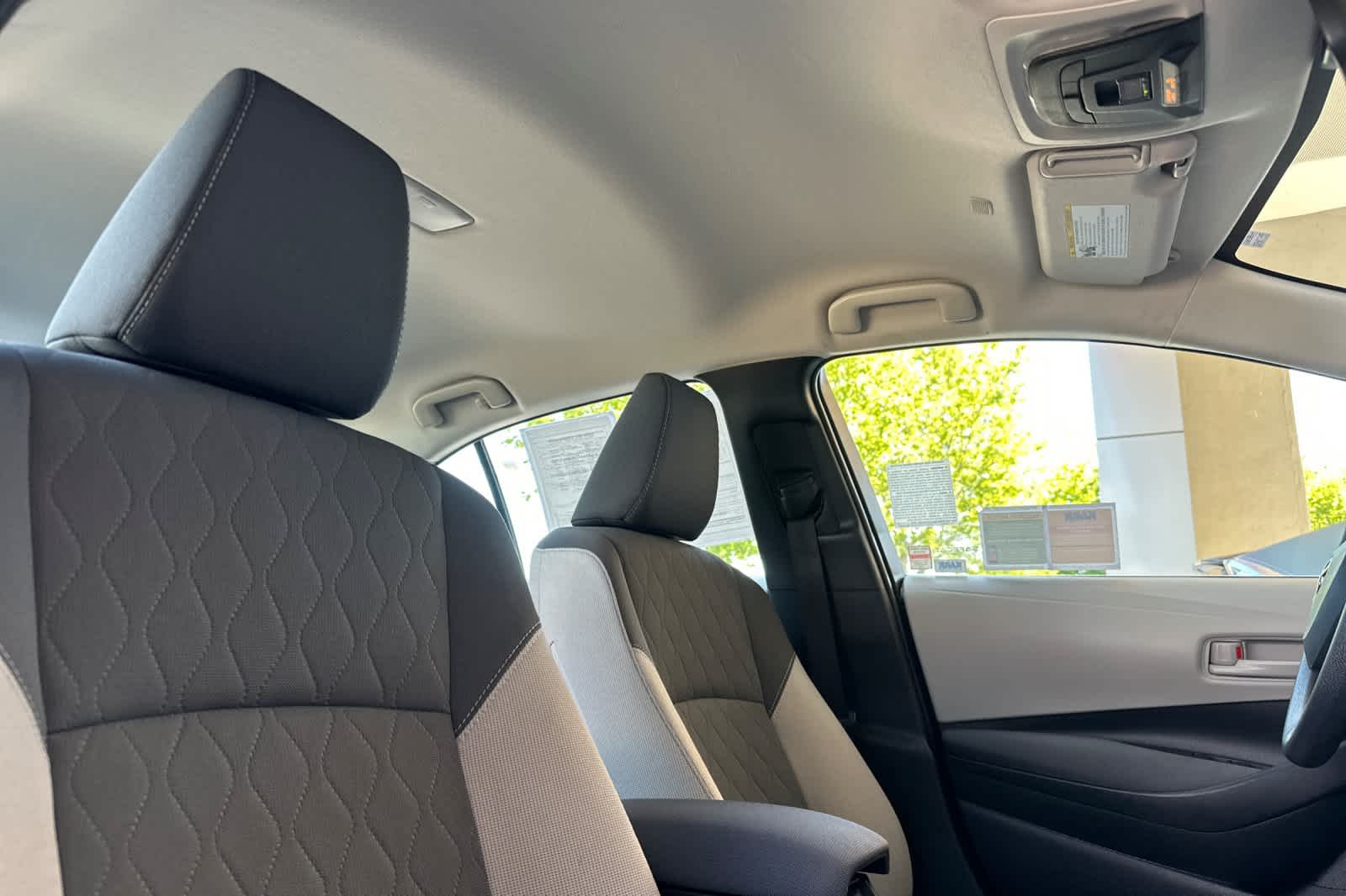 Thumbnail: 2025 Toyota Corolla - 17