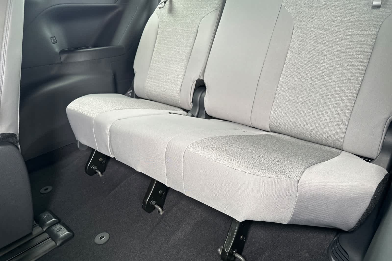 Thumbnail: 2026 Toyota Sienna - 16