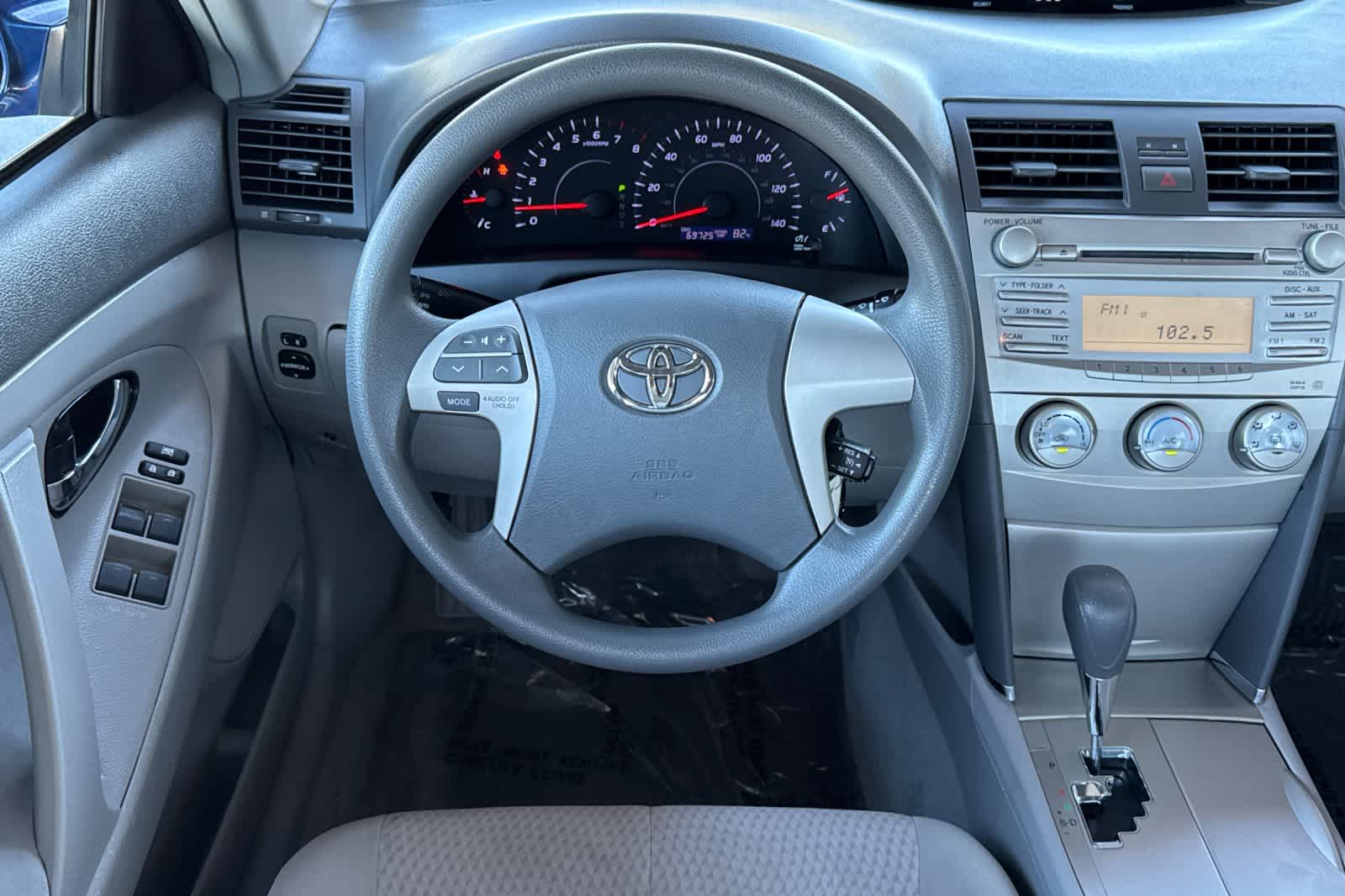 Thumbnail: 2011 Toyota Camry - 14