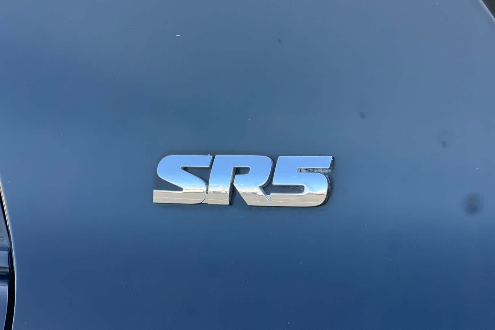 2011 Toyota 4Runner SR5 29