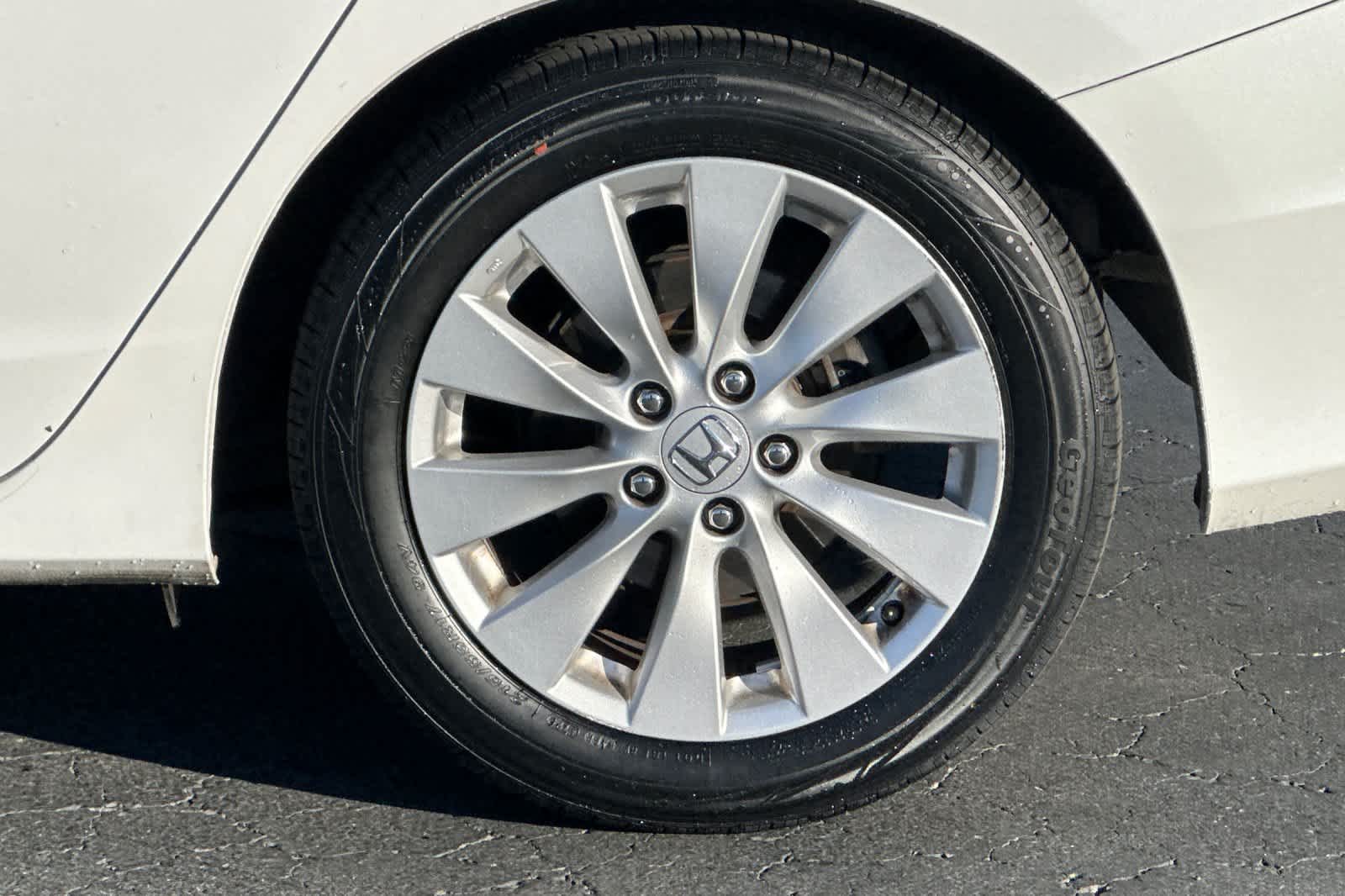 Thumbnail: 2015 Honda Accord - 31