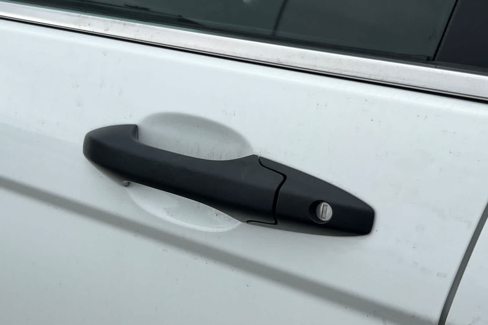 Thumbnail: 2011 Honda CR-V - 19