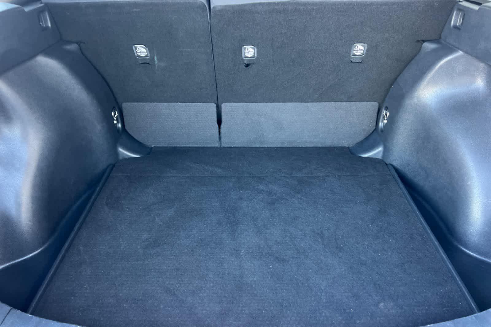 Thumbnail: 2022 Toyota Corolla Cross - 16