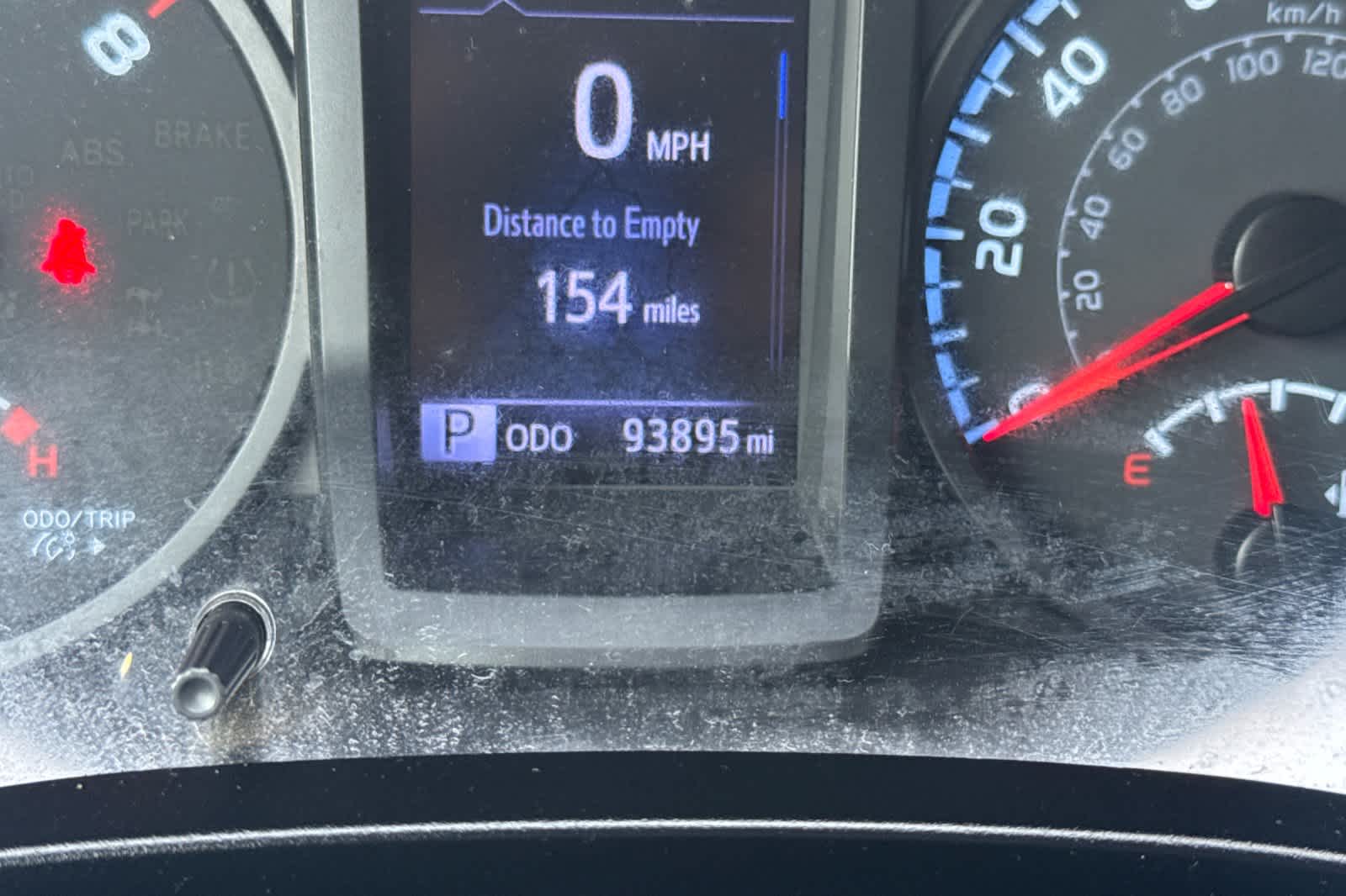 Thumbnail: 2020 Toyota Tacoma - 25