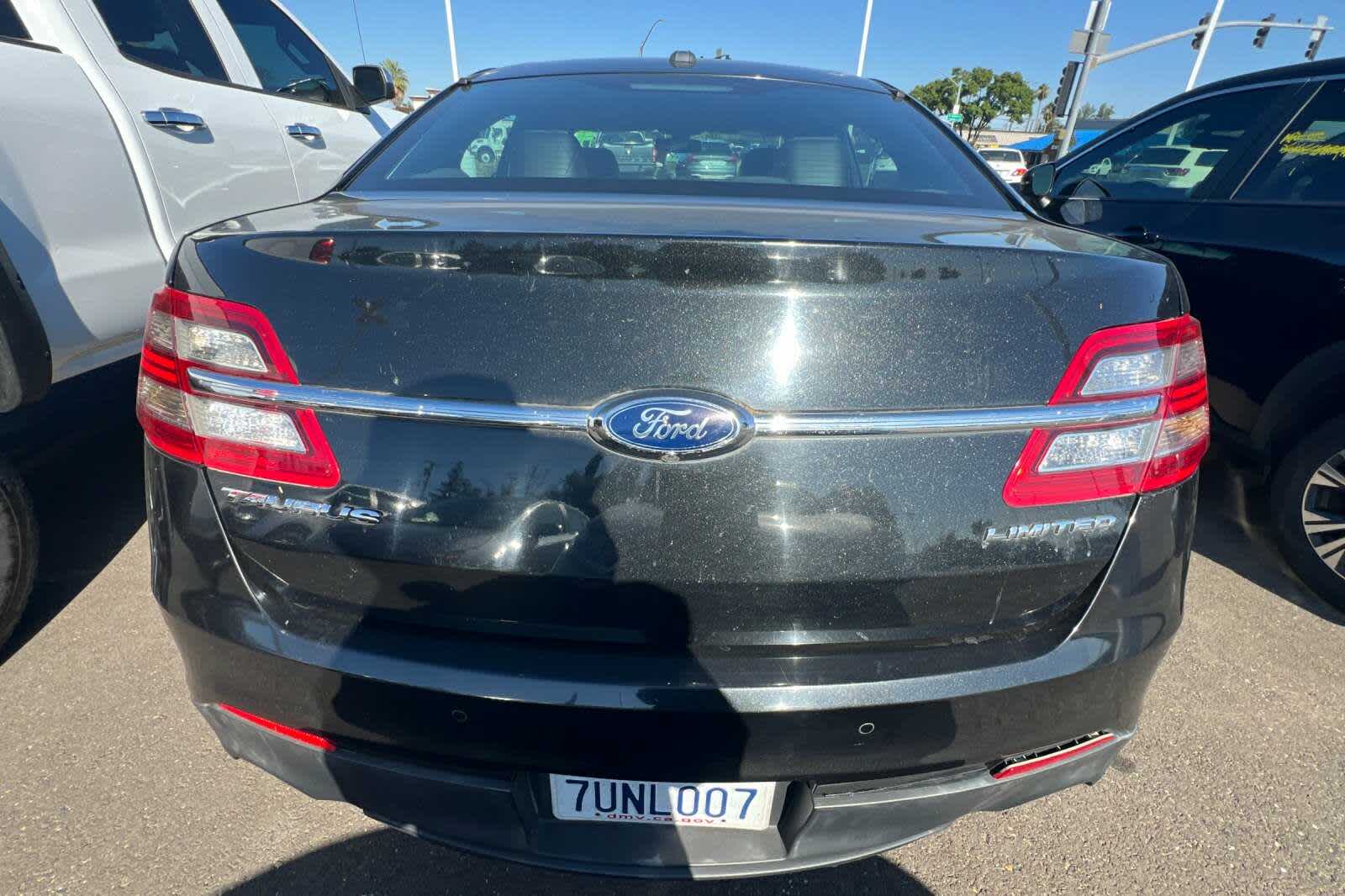 Thumbnail: 2015 Ford Taurus - 5