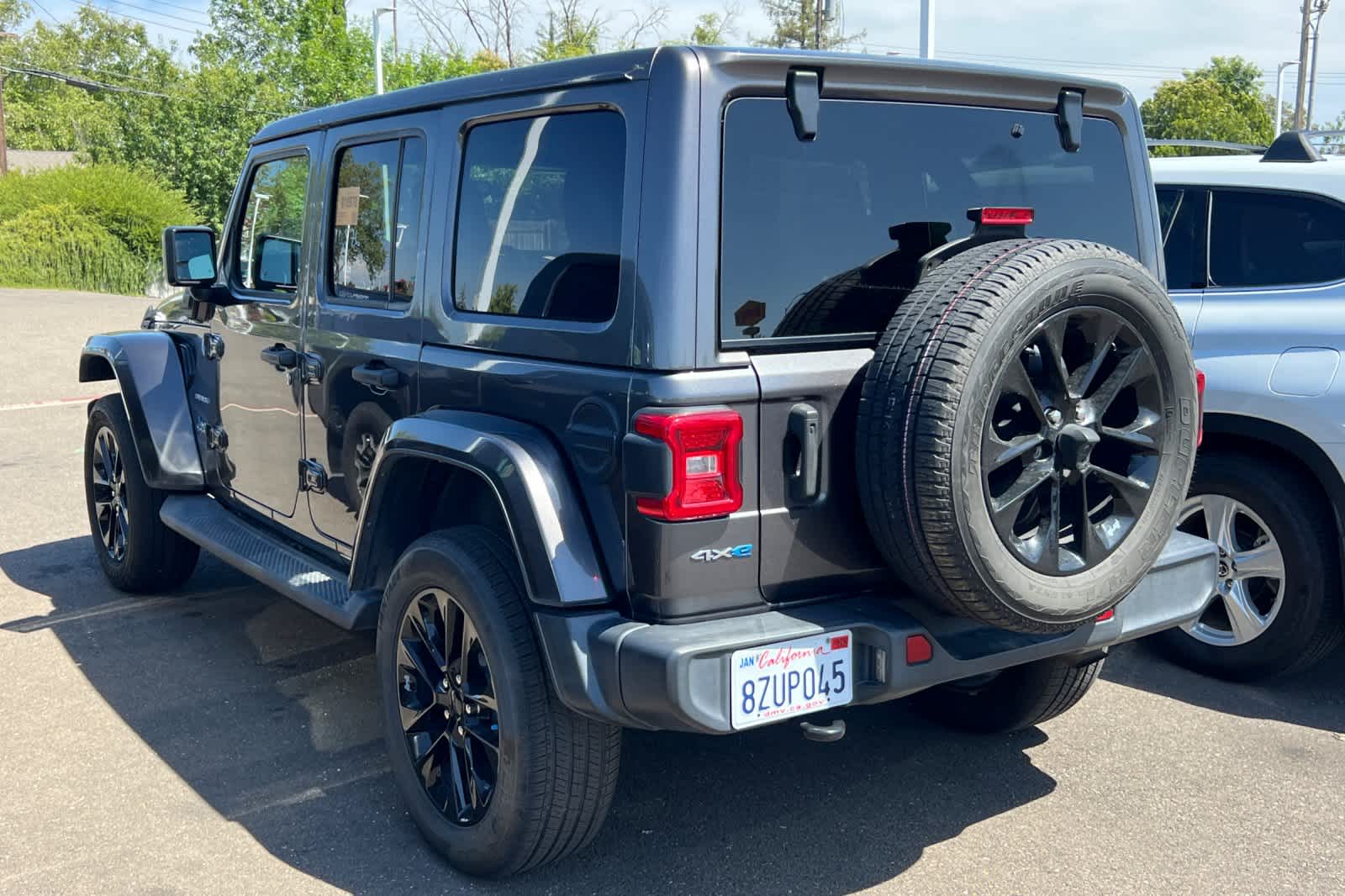 Thumbnail: 2021 Jeep Wrangler - 6