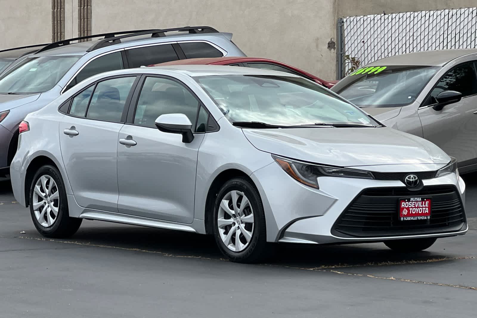 Thumbnail: 2024 Toyota Corolla - 5