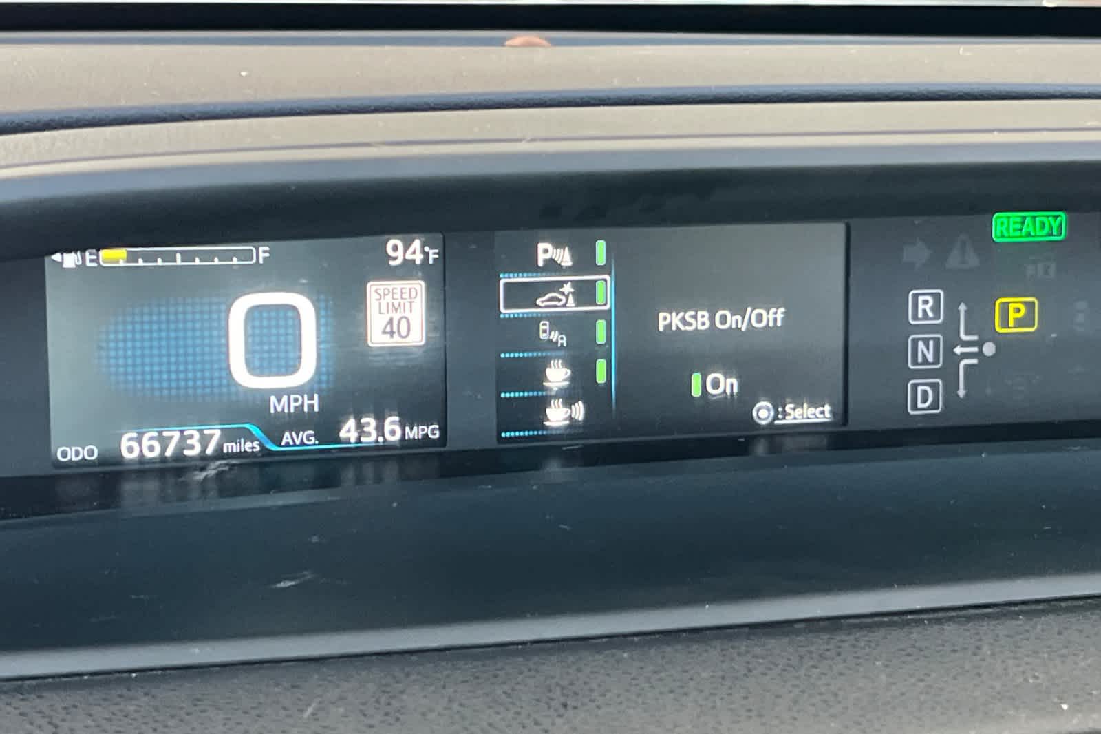 Thumbnail: 2021 Toyota Prius - 26