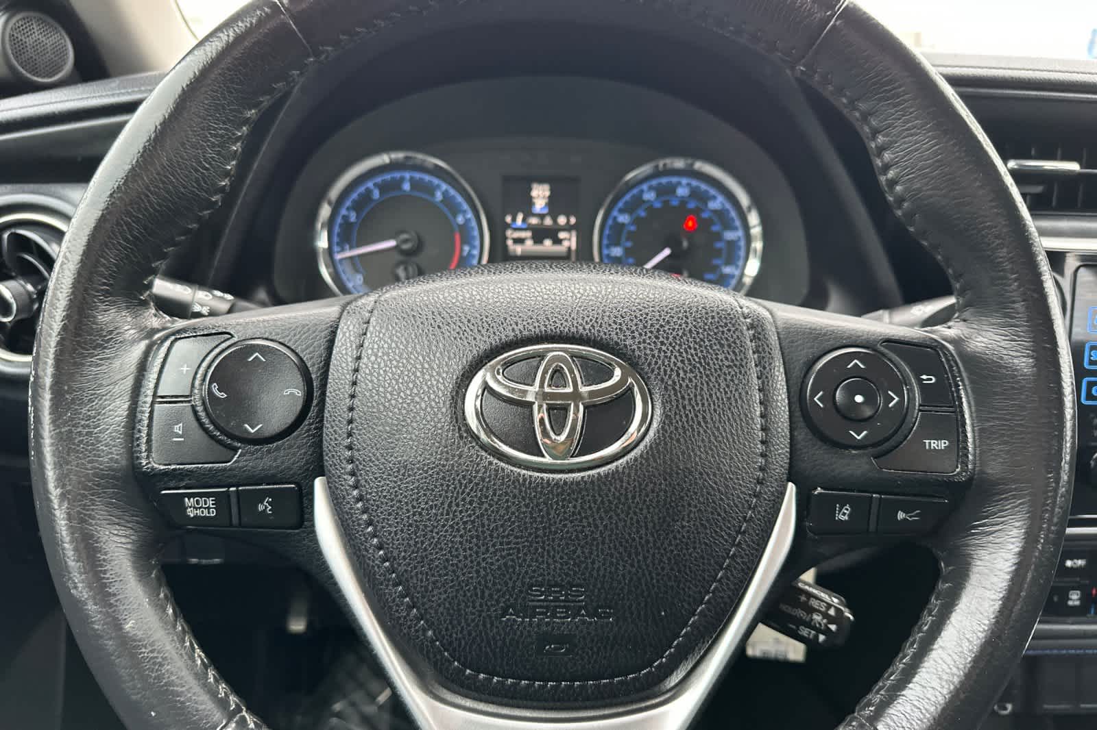 Thumbnail: 2017 Toyota Corolla - 22