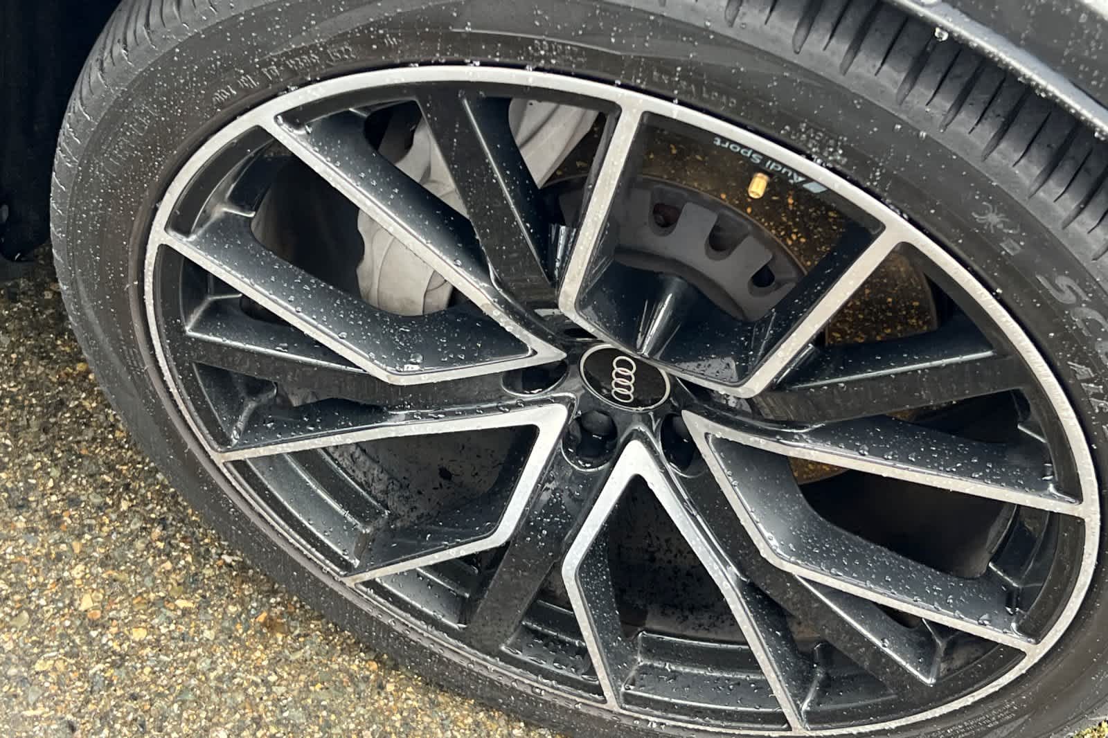 Thumbnail: 2021 Audi Q7 - 15